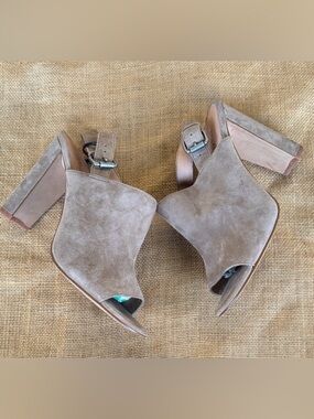 Madewell Taupe Suede Block Heel leather Mules Size 7 1/2